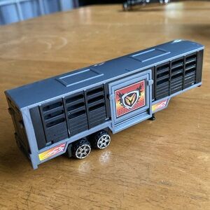Motormax Animal transport trailer grey 5,4” in great condition
